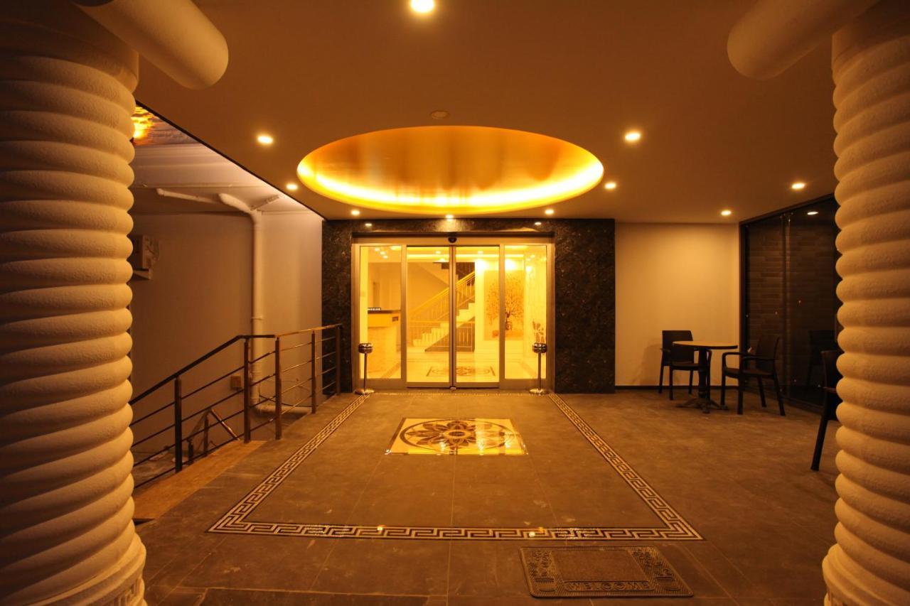 Golden Spark Aparthotel Antalya Ngoại thất bức ảnh